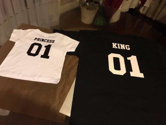 King and princes (father &a daughter) matching shirts