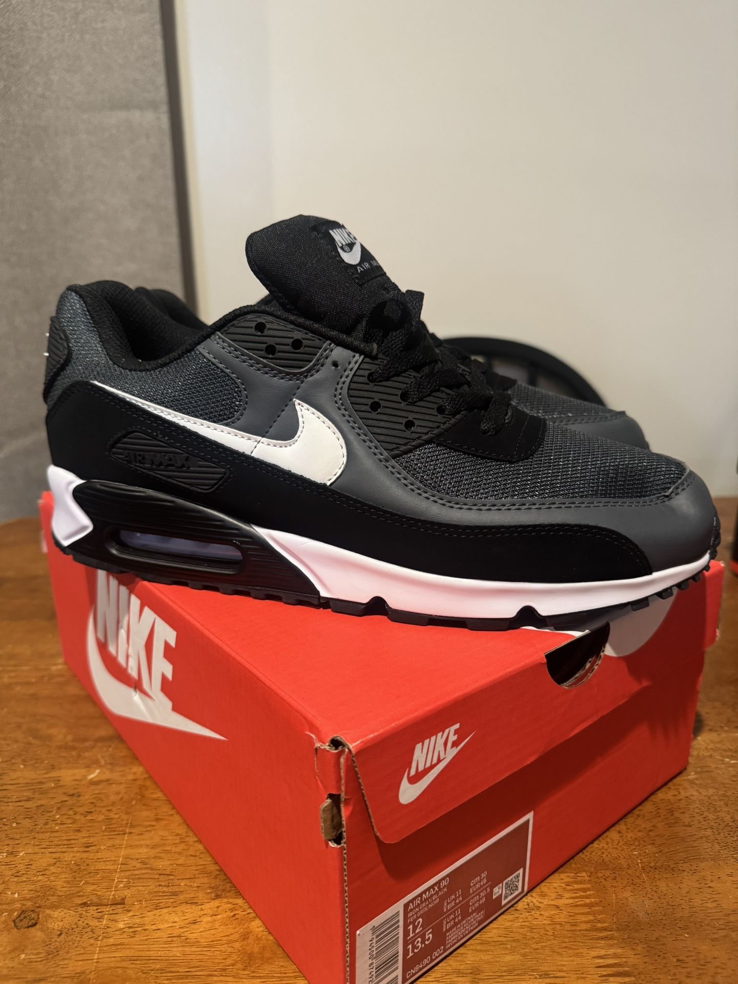 Nike Air Max 90 Gray Black White Men Size 11