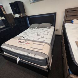 Black Finish queen size bed with LED light