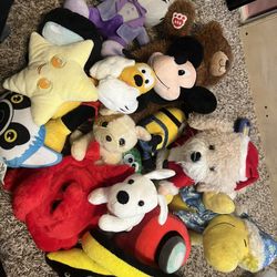 Plushies Lot