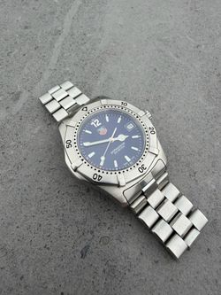 TAG Heuer 2000 Professional Watch