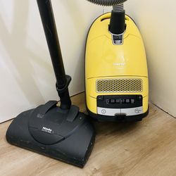 Miele C3 Calima Canister Vacuum Cleaner