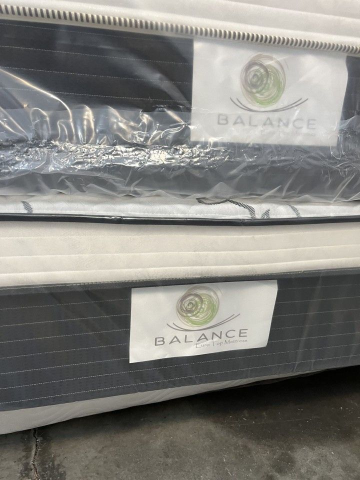 PILLOW TOP MATTRESS ALL SIZE BRAND NEW
