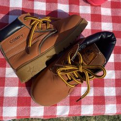 Kids Boots