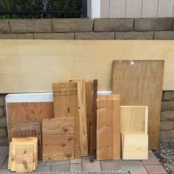 WOOD PIECES VARIOUS SIZES AND WIDTH
