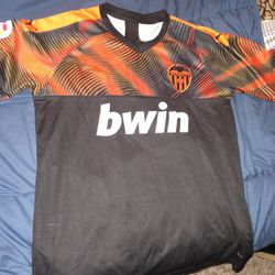 Valencia puma jersey 