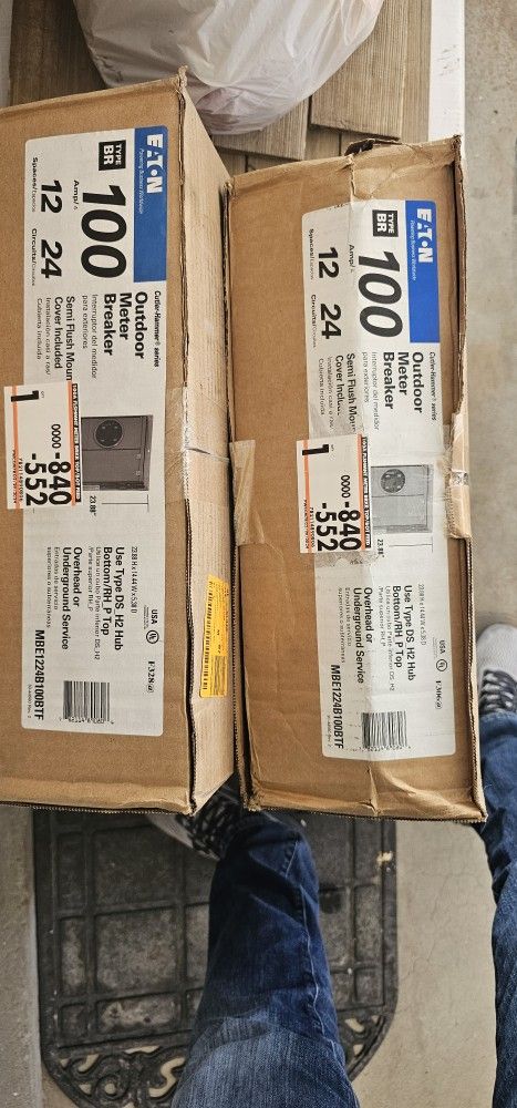 Eaton100 Amp 12 Space 24 CircuitBR Type Main Breaker MeterBreaker Solar EUSERC