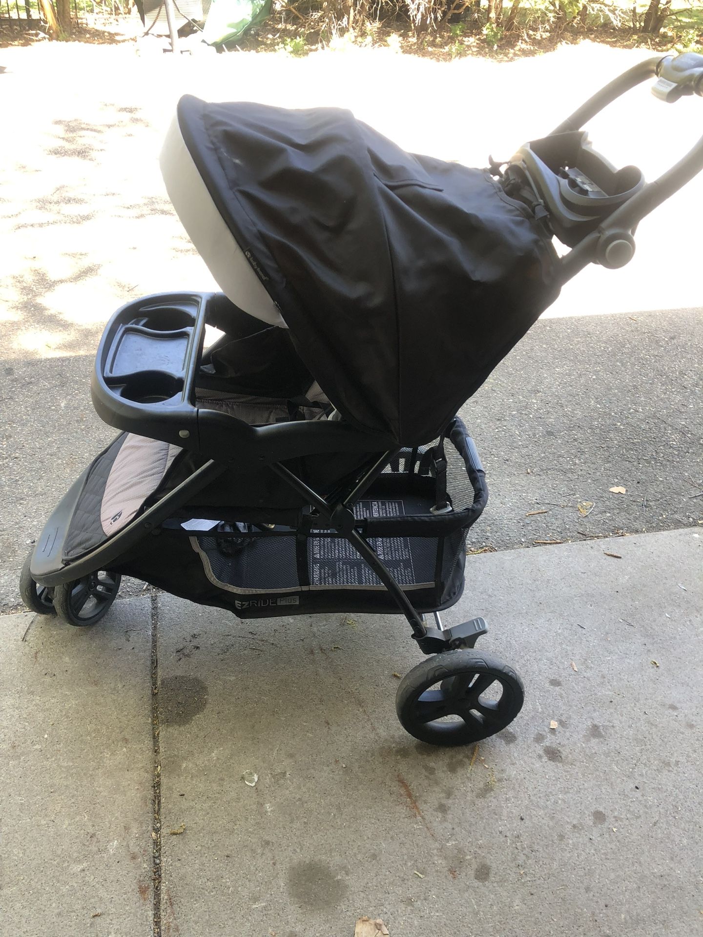 Stroller 