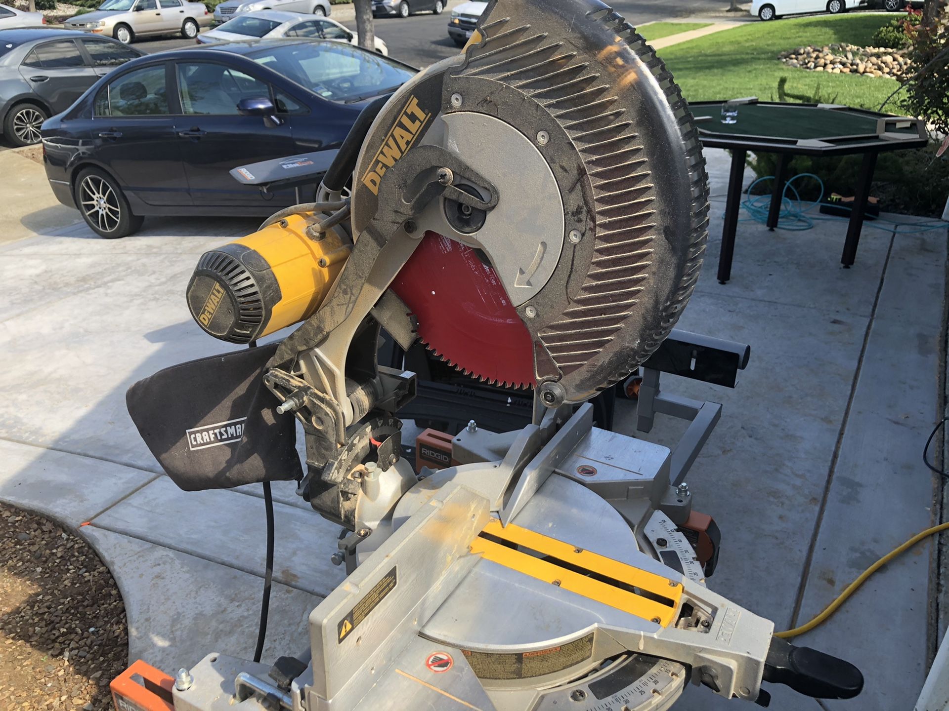 DeWalt Compound Miter Saw