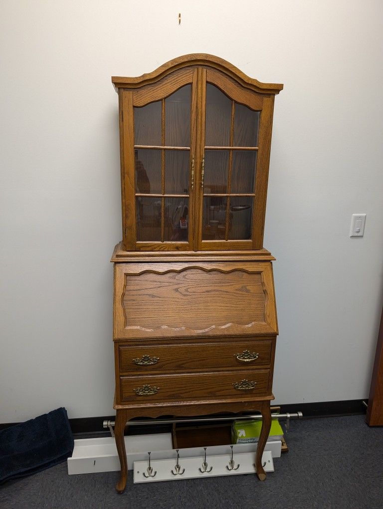 Secretary desk w/hutch top Solid Oak
