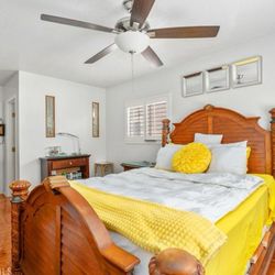 Queen Size Wood Bed Frame And Cabinets 