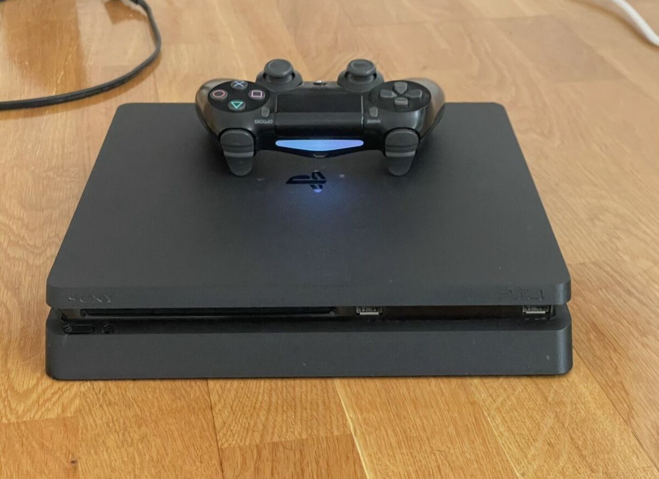 PS4 Slim 1tb