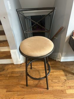 Bar Stool 