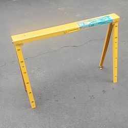 Pro Adjustable Sawhorse