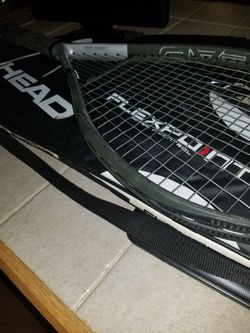 Head flexpoint tennis racket