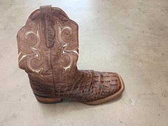 Alfa boots, gator leather