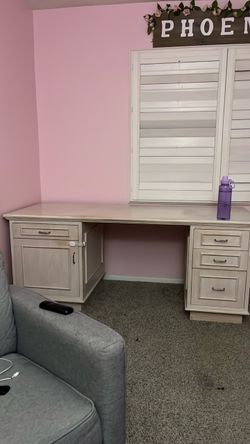 Desk