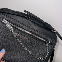 Like New Michael Kors Black Purse