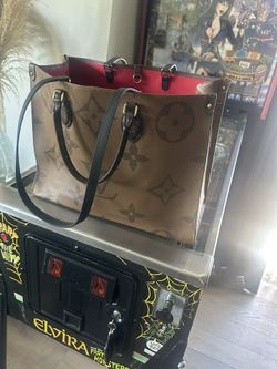 Louis Vuitton MM On The Go 