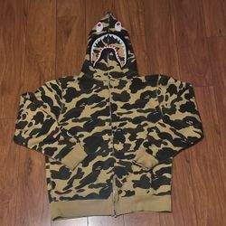 BAPE Camo Shark Full zip up ‘Yellow’