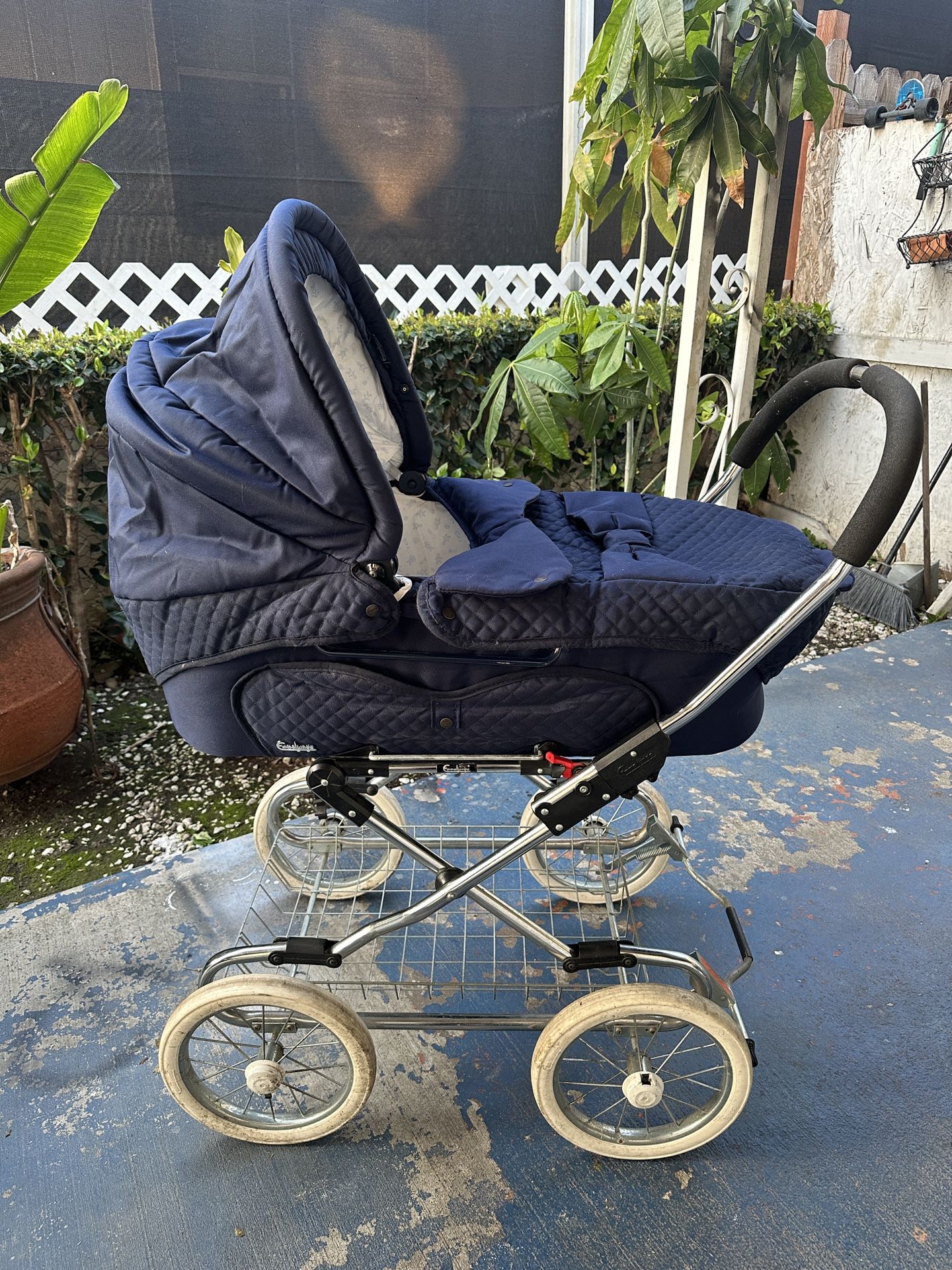 Emmaljunga Baby Stroller Bassinet (Swedish)