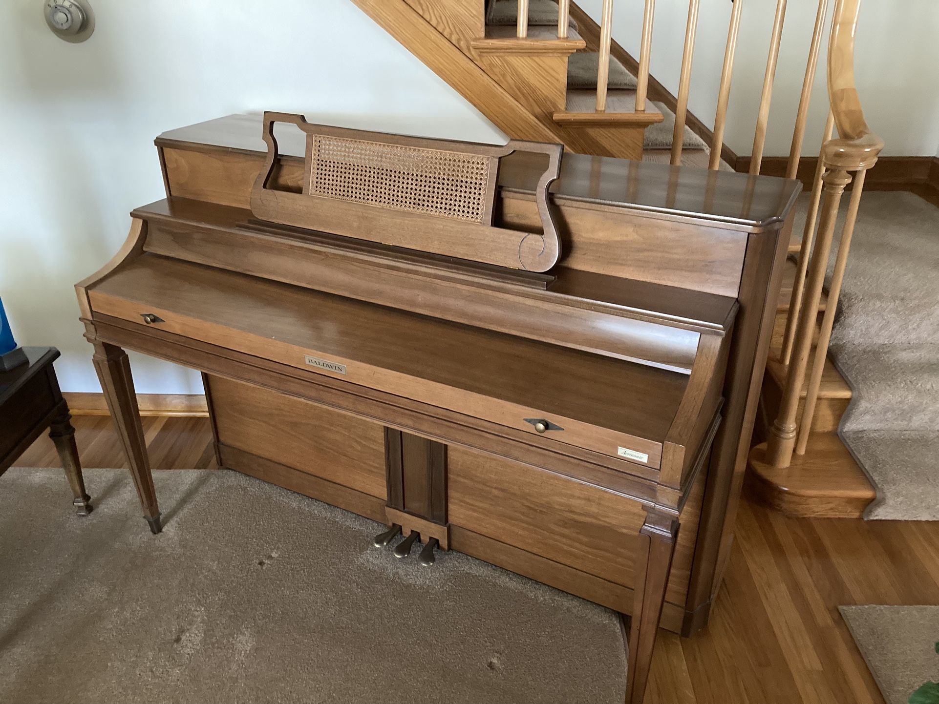 Baldwin Piano - asking $350