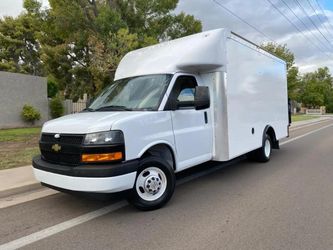 2022 Chevrolet Express Cutaway