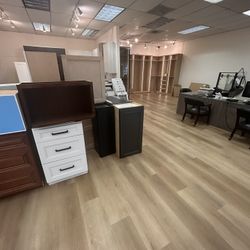 Blow Out Sale On Cabinets