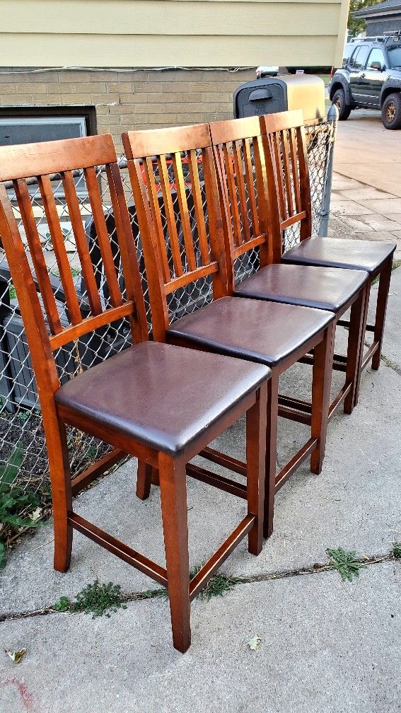 Chairs Set