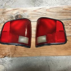  Tail Lights 2001 S10 
