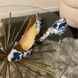 Ivanka Trump Size 8.5 Blue White Yellow 