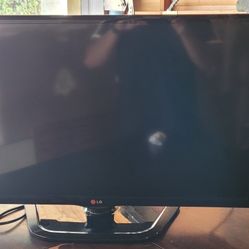 LG 32LN530B LED TV