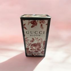 New. Sealed Gucci Bloom Eau De Parfum