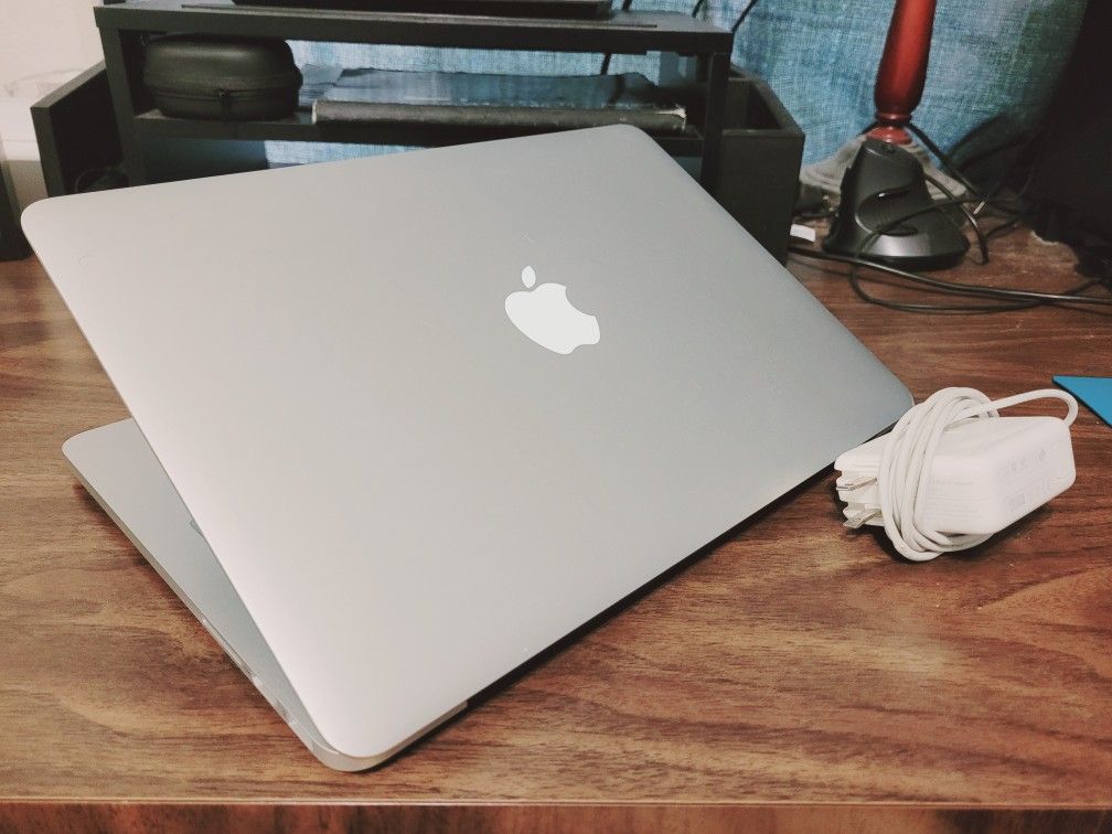 Apple MacBook Pro. 15