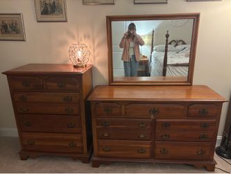 Vintage Ethan Allen Solid Rock Maple Bedroom Furniture