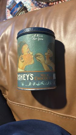 Vintage Canister, Hershey’s Kisses