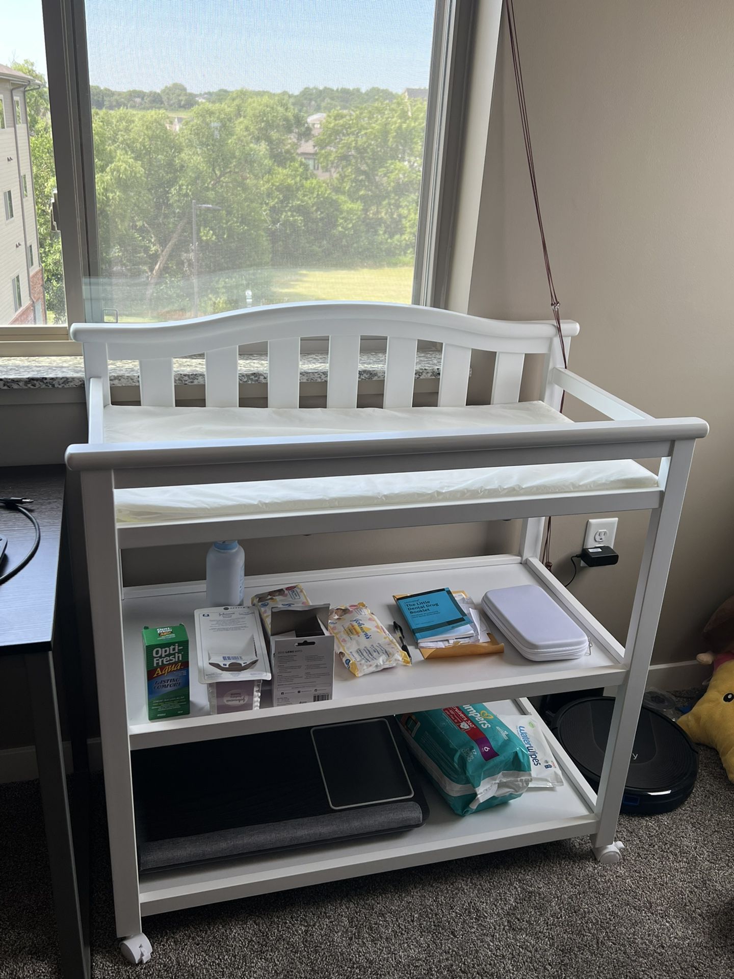 Changing Table With Shelves