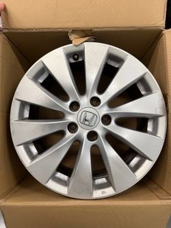 Set of 4 factory Honda Accord wheels