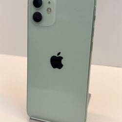 Apple iPhone 12 64gb. ( Fully Unlocked )