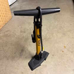 BV Bicycle bike floor petite Pump, 160 psi, Reversible Presta and Schrader valve
