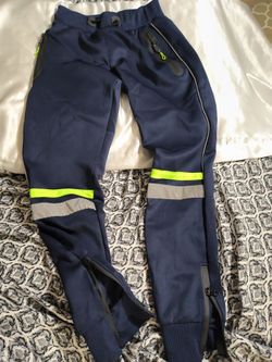 $5 kid's jogger size 10
