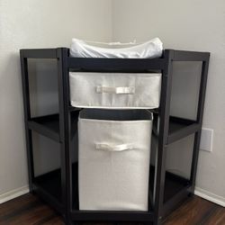 Corner Changing Table