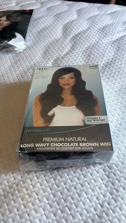Wonderland Long Wavy Chocolate Brown Wig