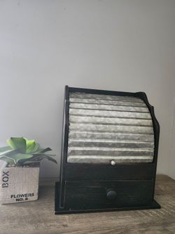 Bread box