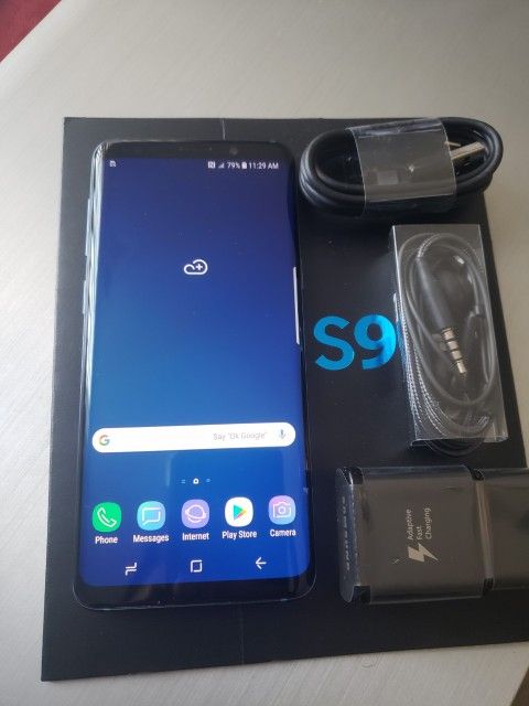 Samsung Galaxy S9, Factory UNLOCKED, Excellent Condition. Like New