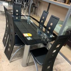 Echo Black/Gray Glass-Top Dining Set / Dining table and Chairs 