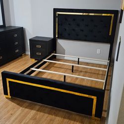 New 4 Pcs Bedroom Set Queen Gold & Black Velvet $699