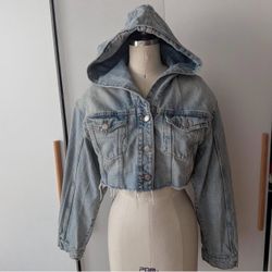 Zara cropped hooded denim jacket