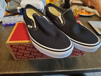 Pair of new black vans size 10