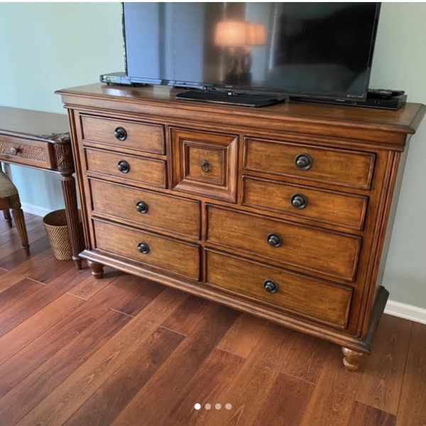 Tommy Bahama Dresser for Sale in Jupiter, FL OfferUp
